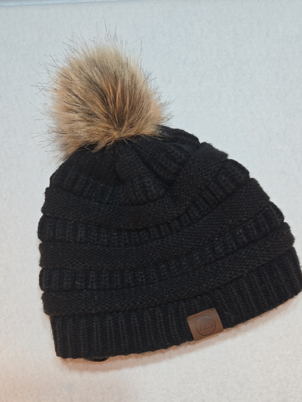 Minnemals Waffle Black Knit Pom Beanie Hat with Faux Fur Pom